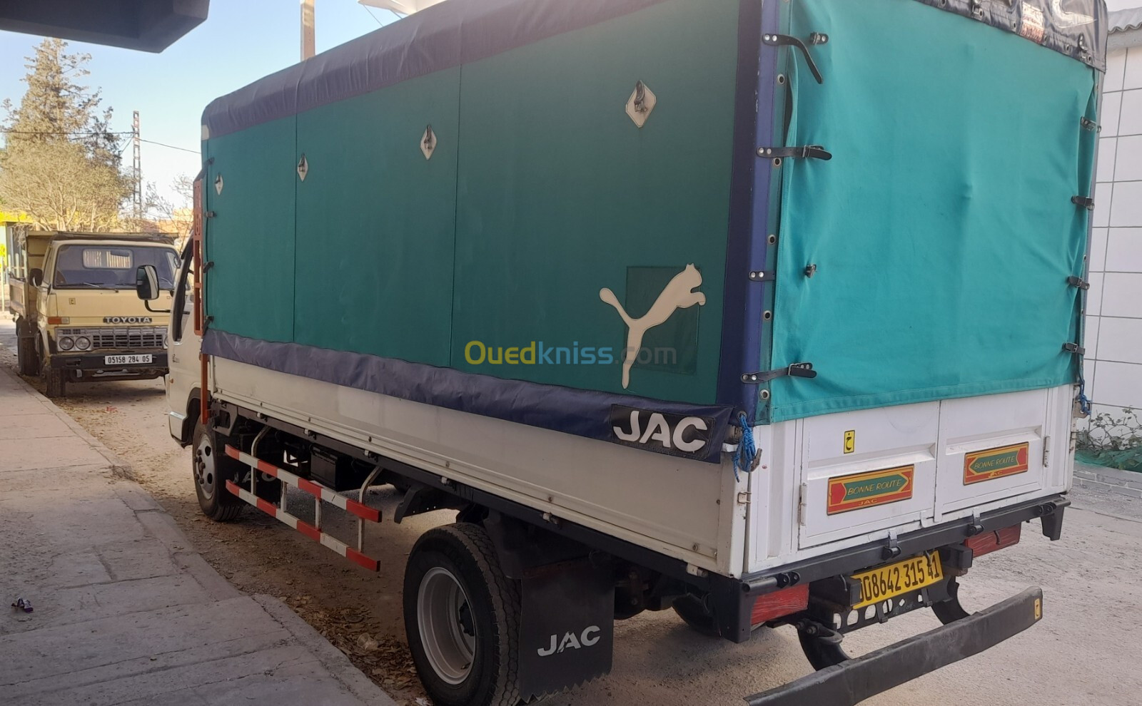 Jac 1040 turbo Camion jac 1040 turbo 2015