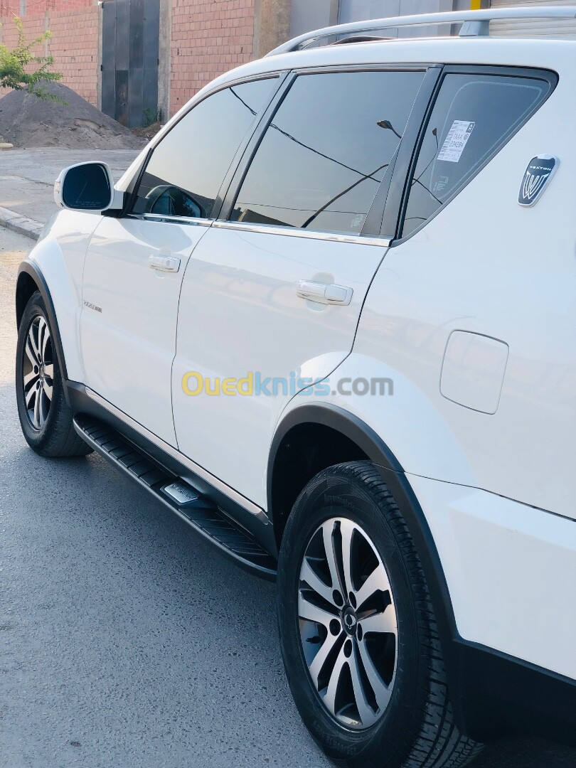 SsangYong Rexton 2015 Rexton