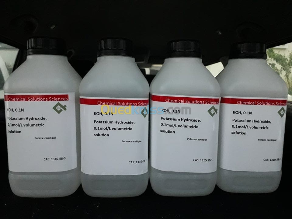 Solution titrée KOH (hydroxyde de potassium) 0,1 molaire