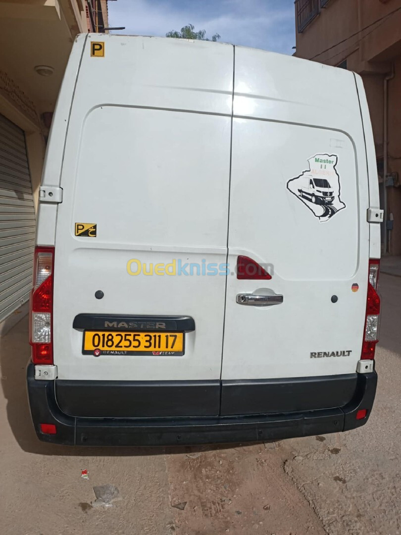 Renault Master 2011 3