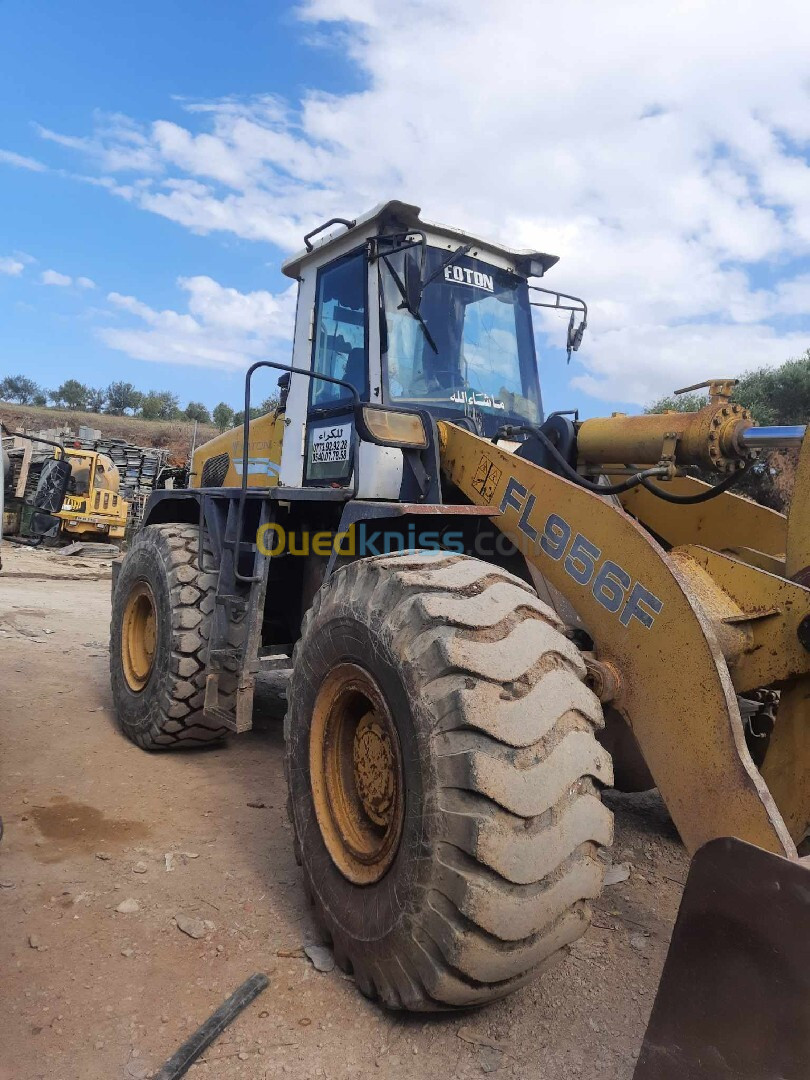 Foton ( caterpillar) Chargeur foton 956 