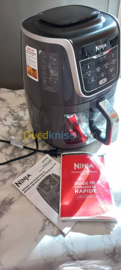 Air fryer NINJA. Gaufrier. Stabilisateur de Tension 