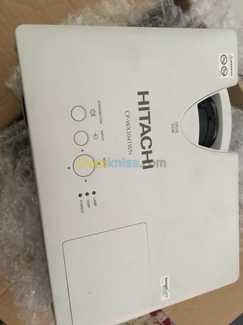 Hitachi cp-wx3041wn habet caba UK