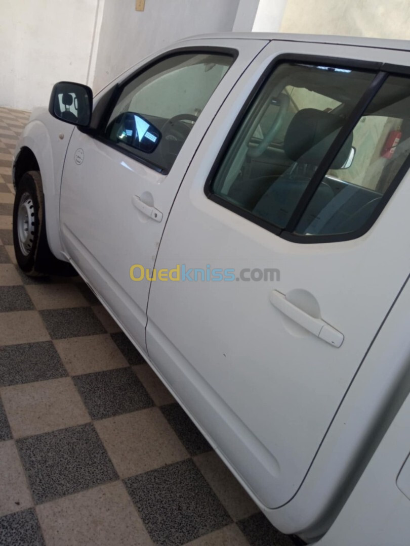 Nissan Navara 2015 Double Cabine 