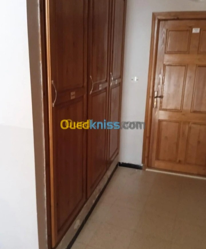 Location Appartement F3 Alger Bouzareah