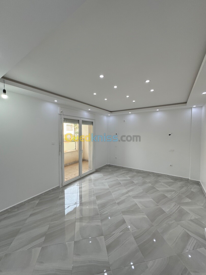 Location Appartement F3 Alger Hydra