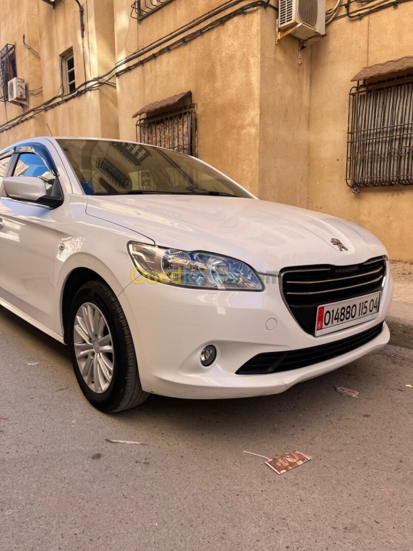 Peugeot 301 2015 pack luxe 