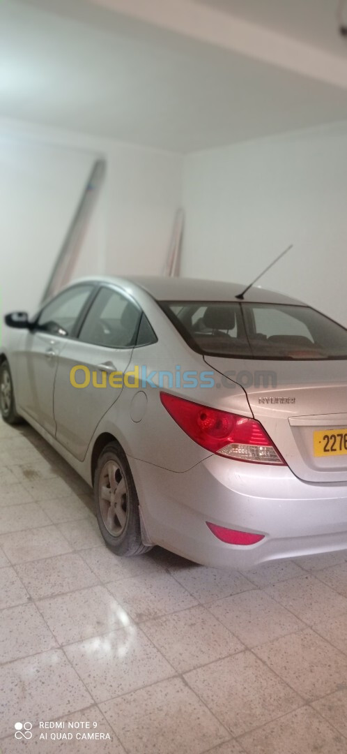 Hyundai Accent RB  5 portes 2013 Préstige