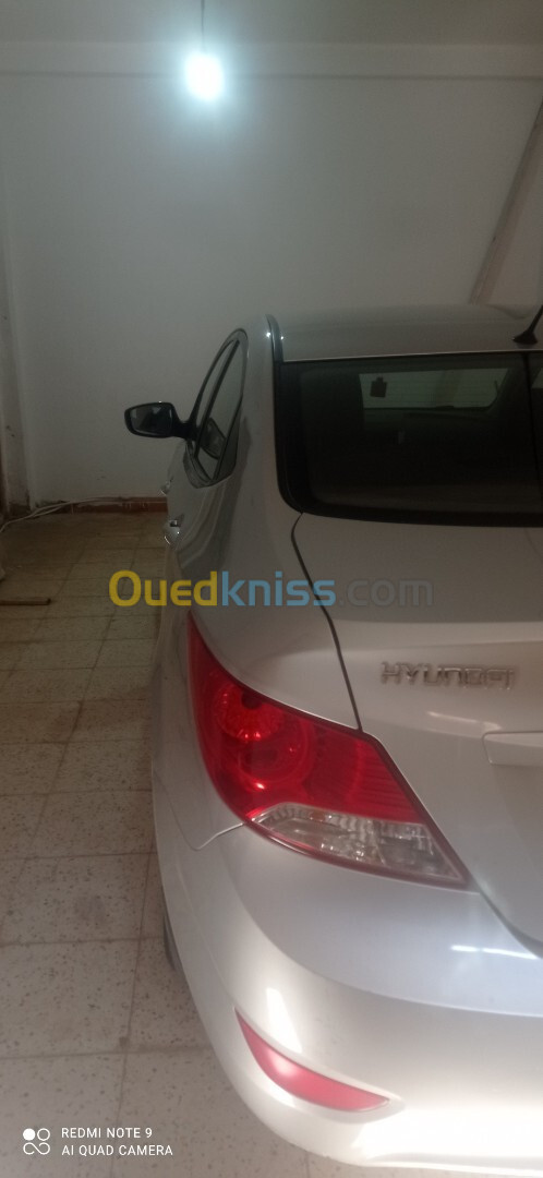 Hyundai Accent RB  5 portes 2013 Préstige