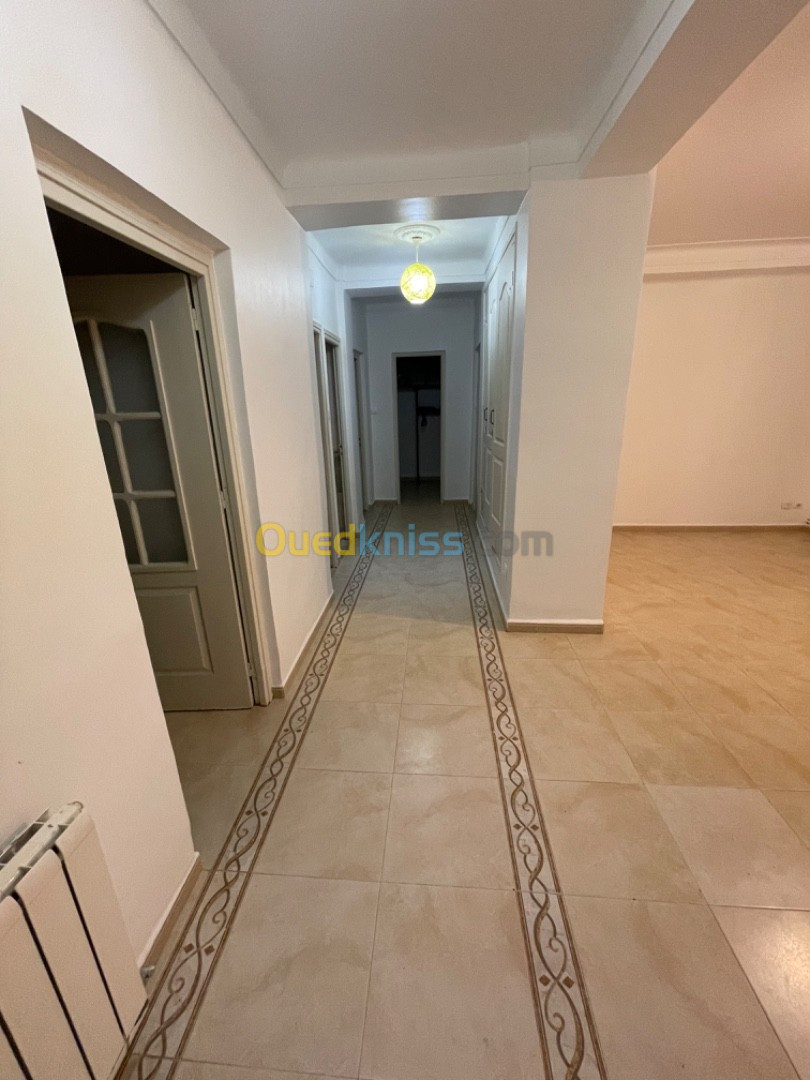 Location Appartement F3 Alger Ben aknoun