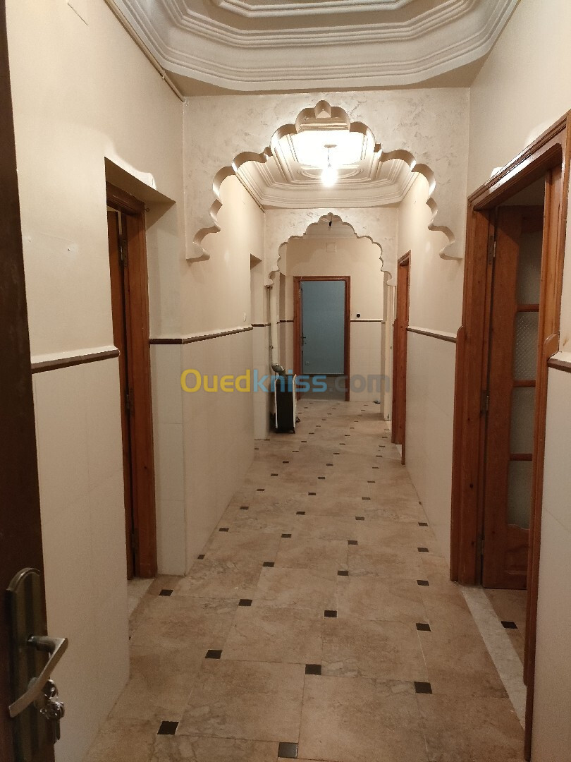 Location Niveau De Villa F6 Alger Draria