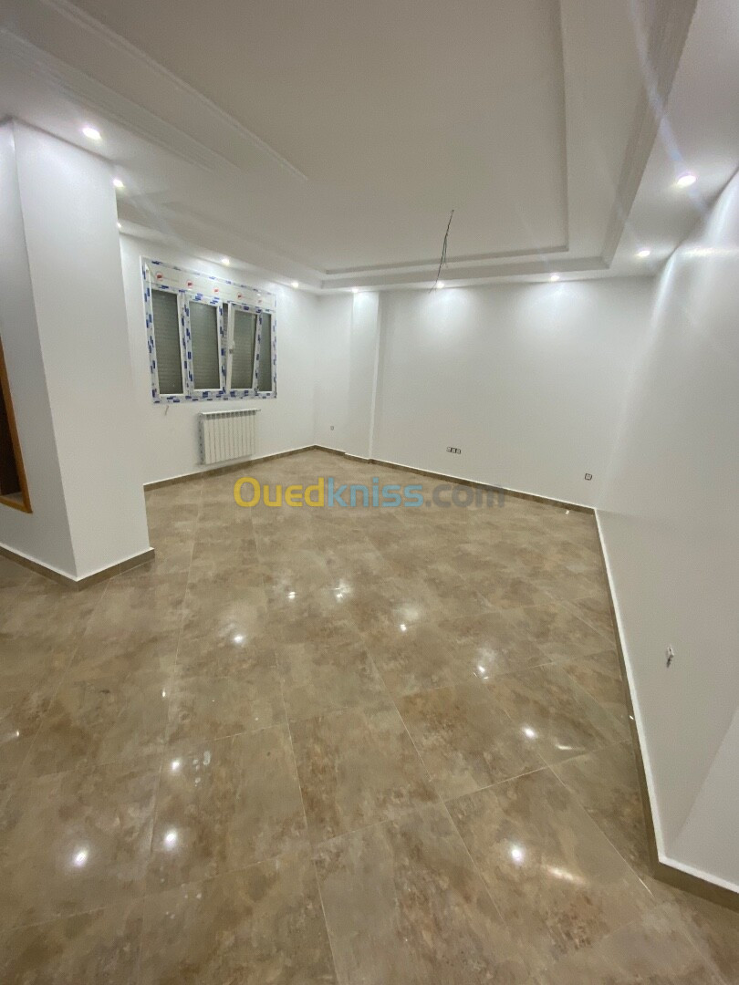 Location Appartement F4 Alger Cheraga