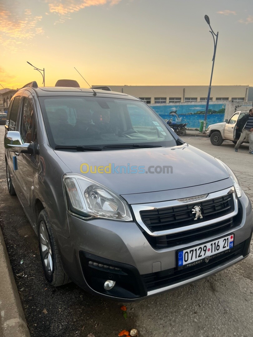 Peugeot Partner 2016 Tepee Allure 