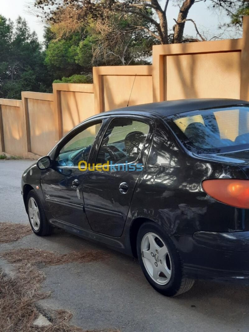 Peugeot 206 Sedan 2008 206 Sedan