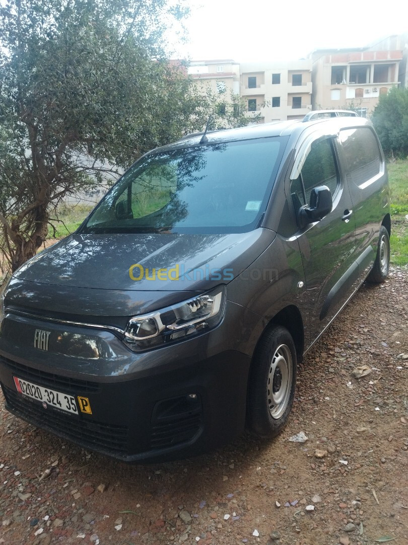 Fiat Doblo 2024 Italien