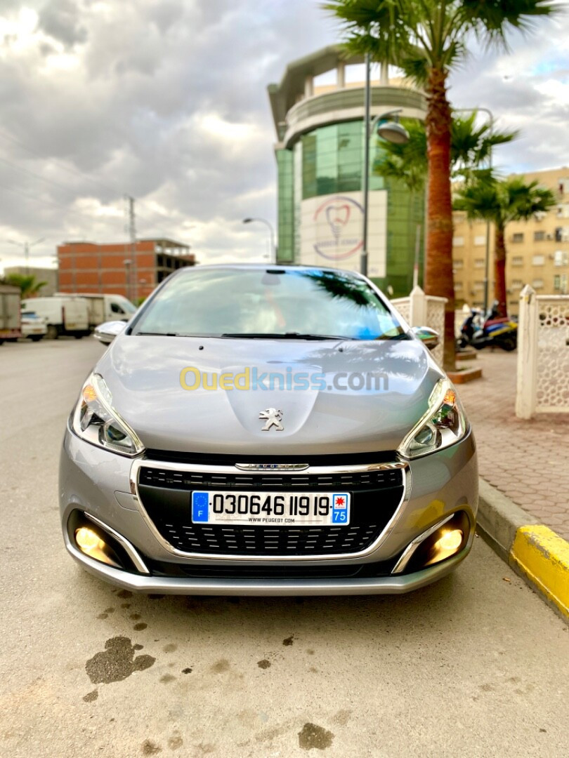 Peugeot 208 2019 Allure