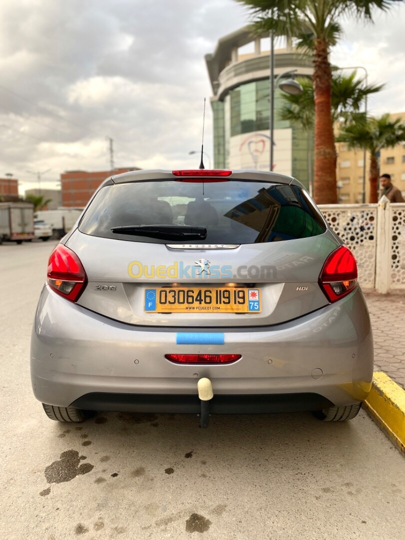 Peugeot 208 2019 Allure