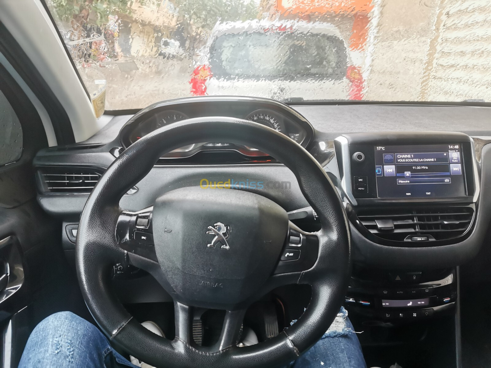 Peugeot 208 2015 208