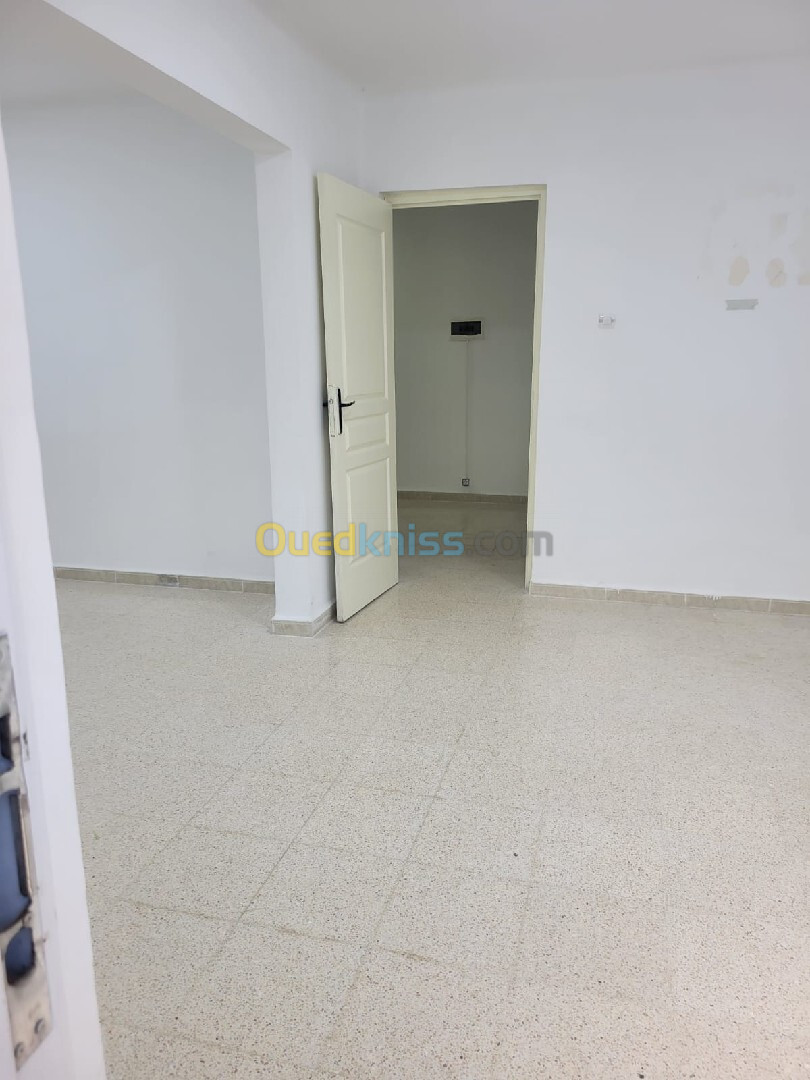 Location Appartement F3 Alger Baba hassen