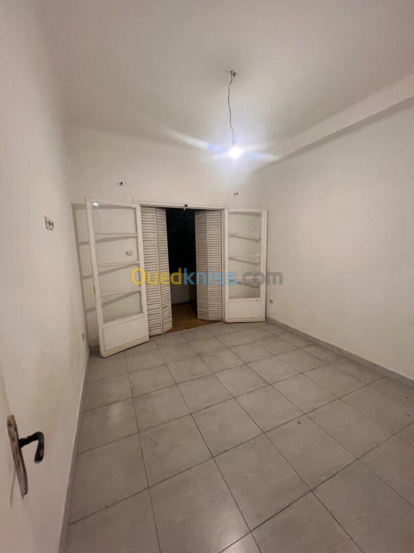 Location Appartement F3 Alger Kouba