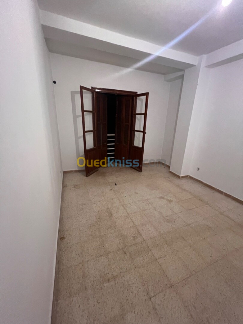 Vente Appartement F3 Alger Kouba