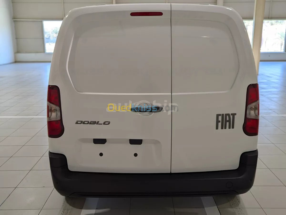 Fiat Doblo 2024 Fourgon tôlé restylée