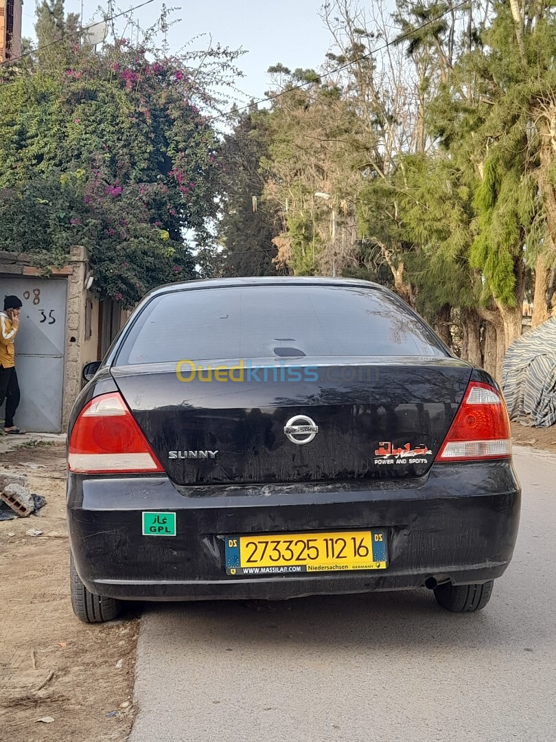 Nissan Sunny b10 