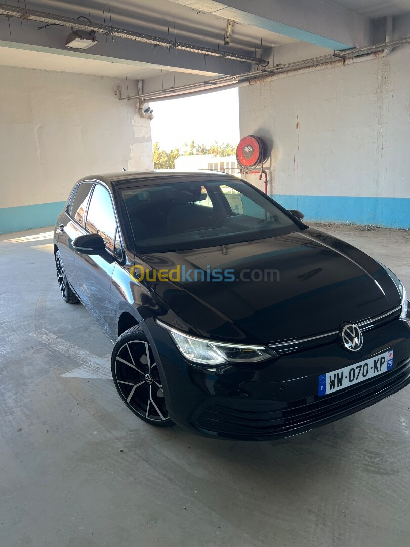 Volkswagen Golf 8 2021 Active kit R 1.5