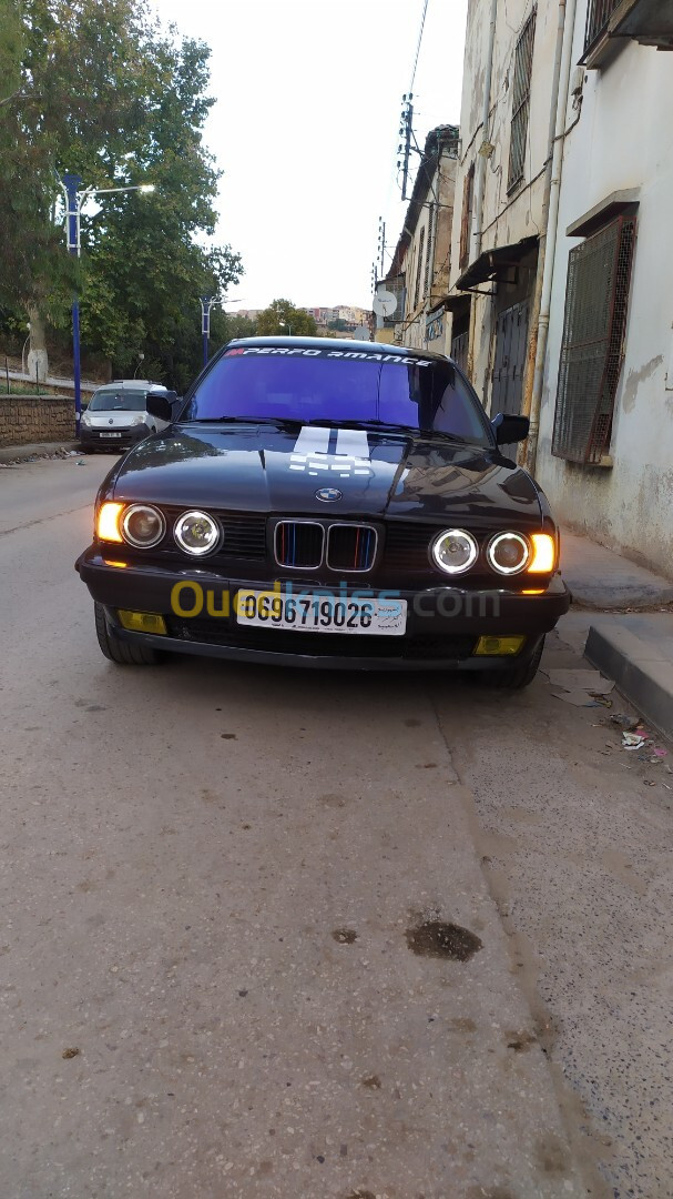 BMW Série 5 1990 