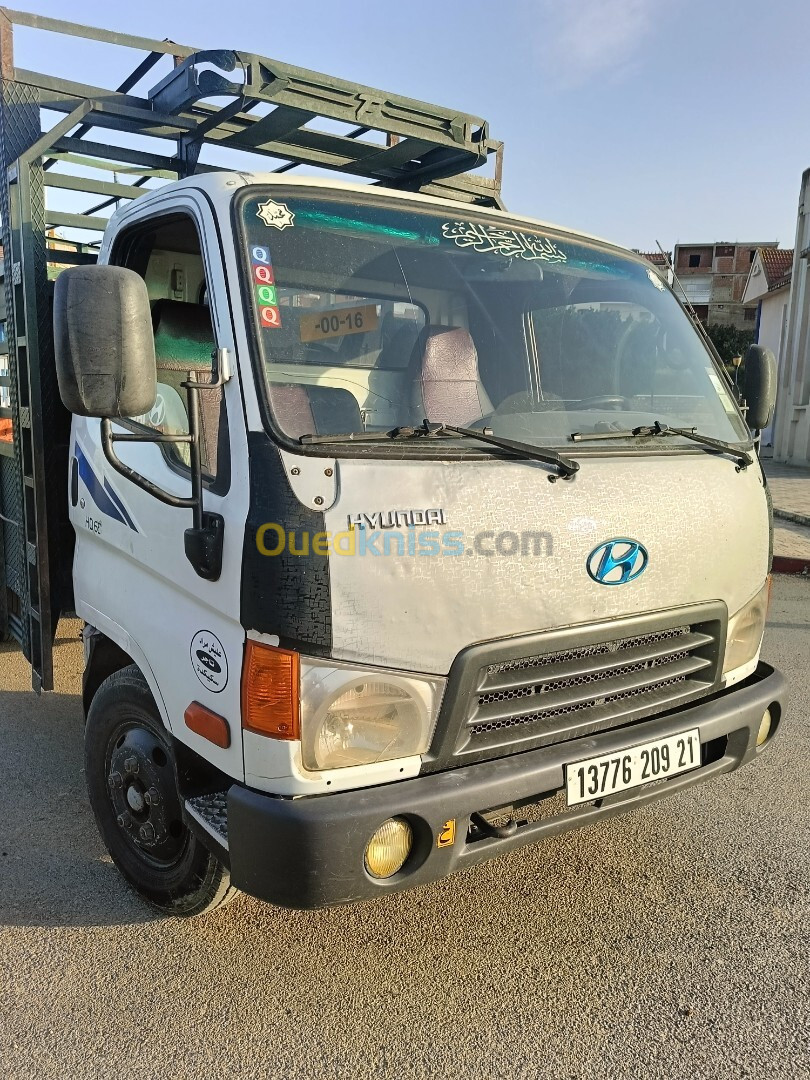 Hyundai hd65 2009