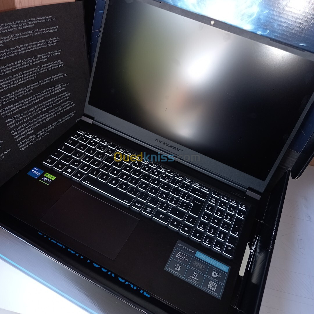 Laptop gaming Erazer E30e I5 12th rtx2050