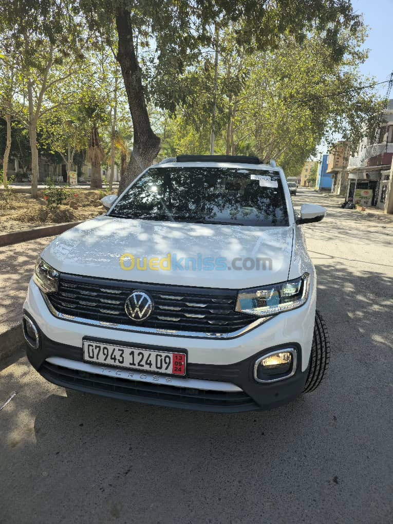 Volkswagen T-Cross 2024 HIGHLINE