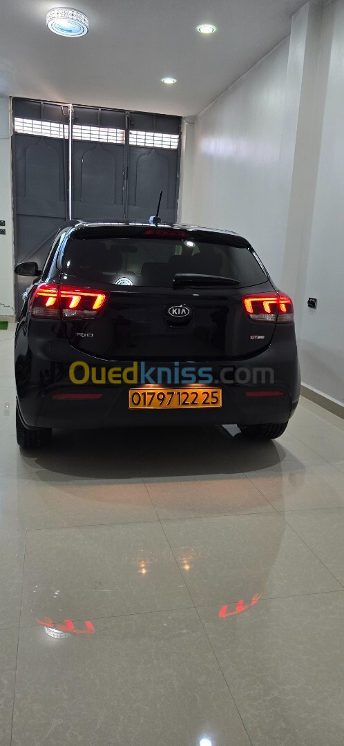 Kia Rio 2022 EX