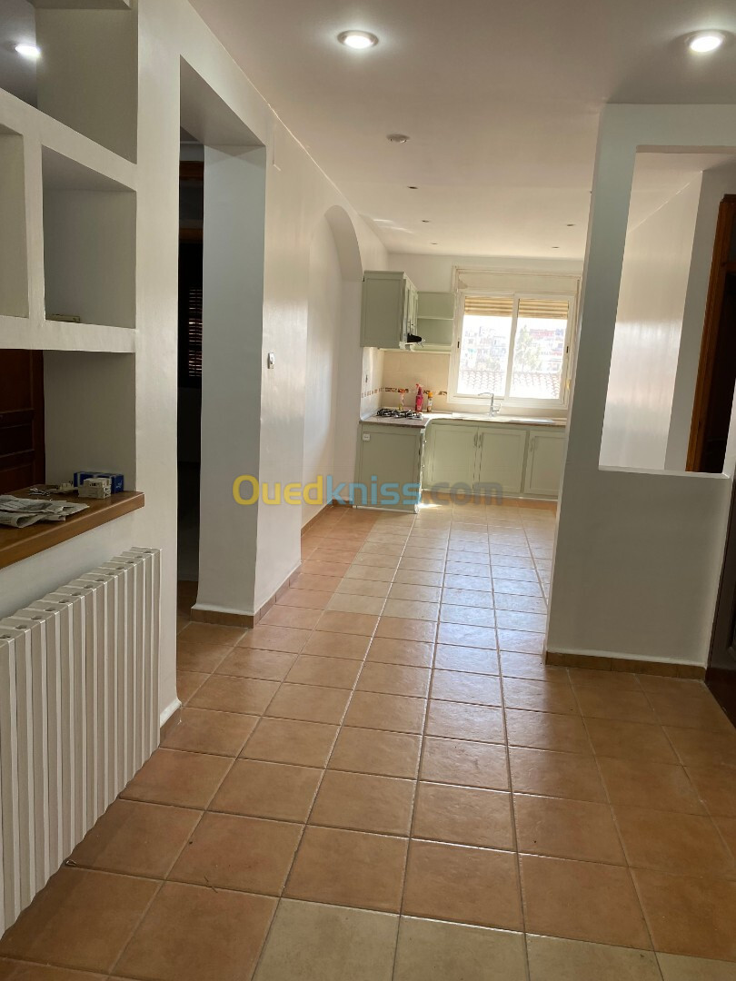 Location Appartement F5 Alger Birkhadem