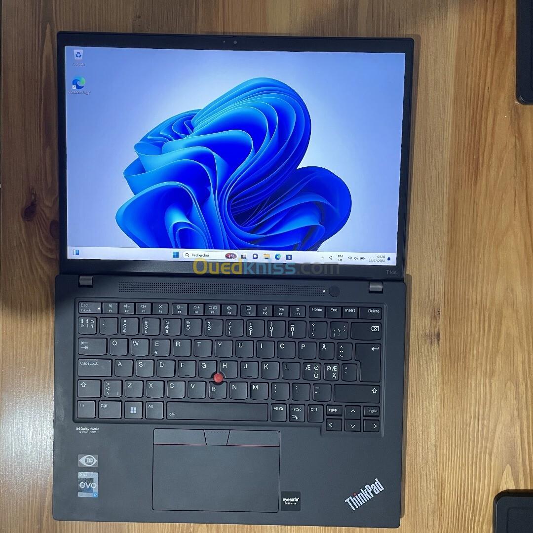 Lenovo ThinkPad T14s Gen 3| i7 12ème 1260P, 16Go 512Go SSD, 14" FHD