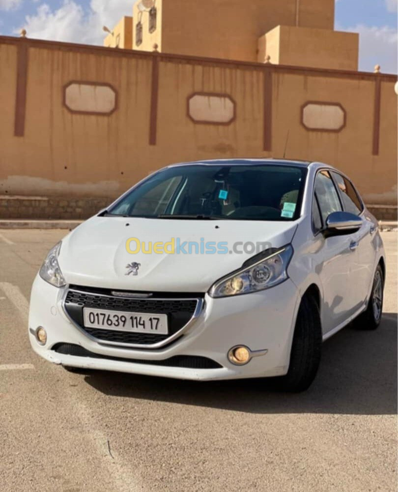 Peugeot 208 2014 Allure