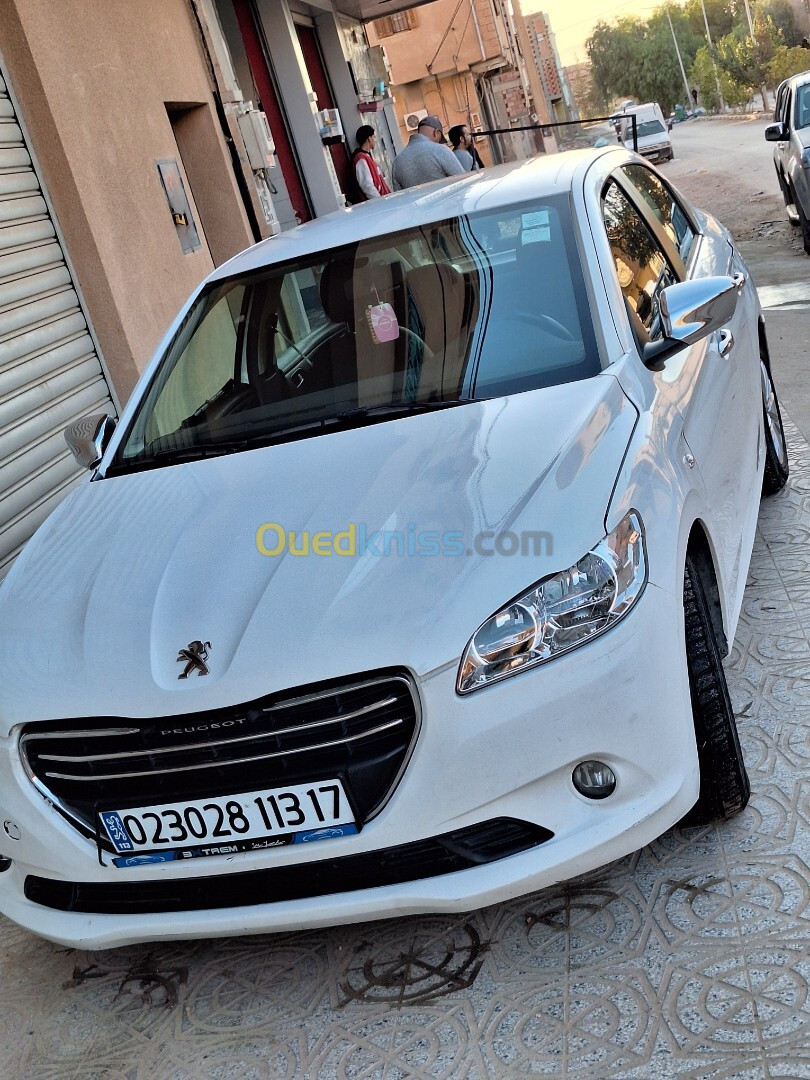 Peugeot 301 2013 Allure