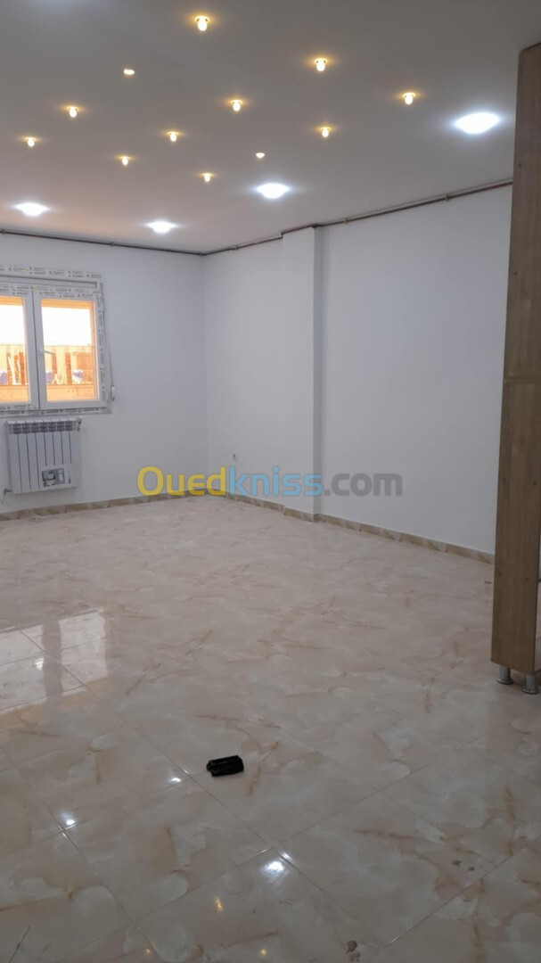 Location Appartement F4 Alger Ain benian