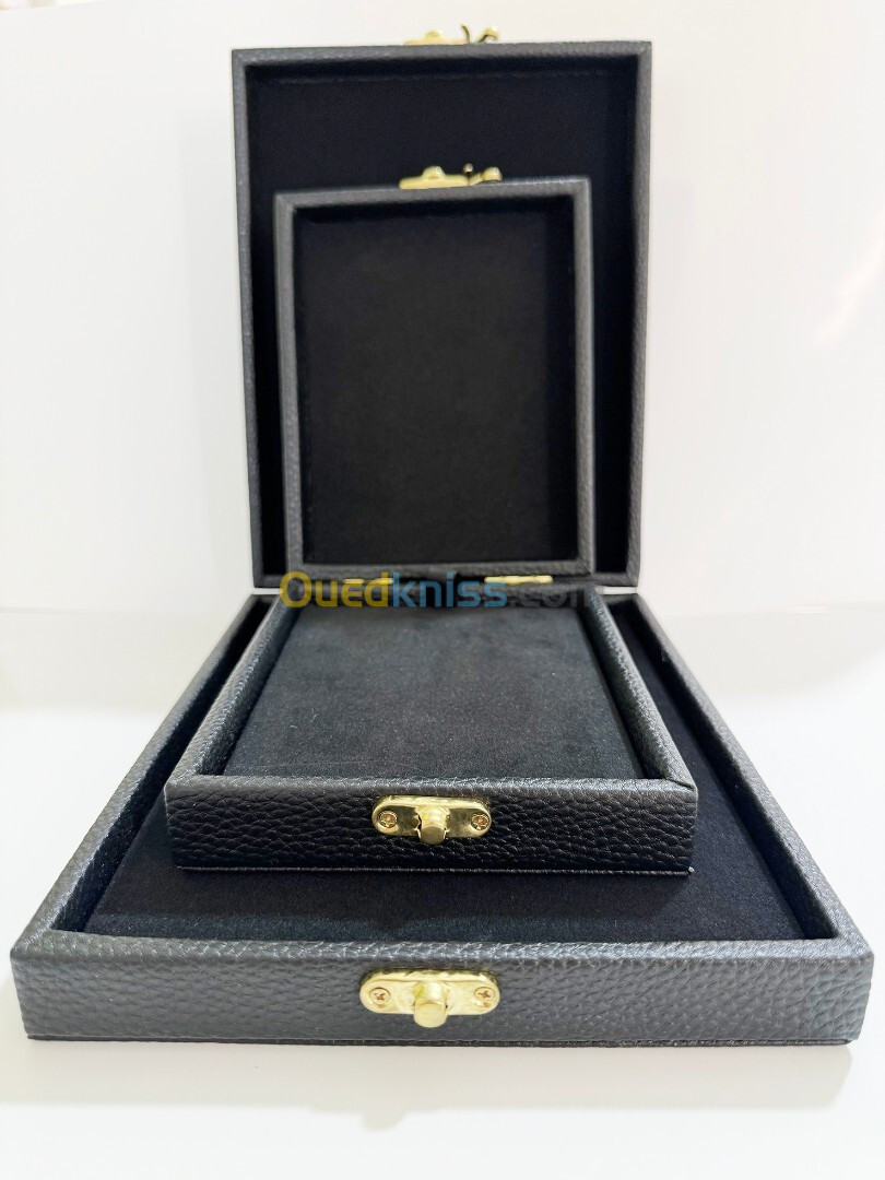 **NEW** Coffret pour Médaille / Trophée en simili-cuir grand é petit Model