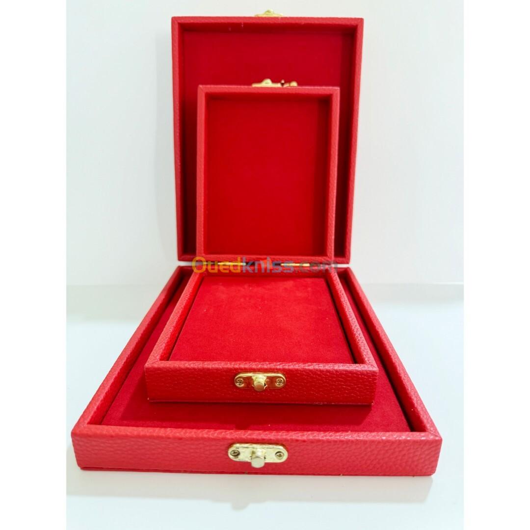 **NEW** Coffret pour Médaille / Trophée en simili-cuir grand é petit Model