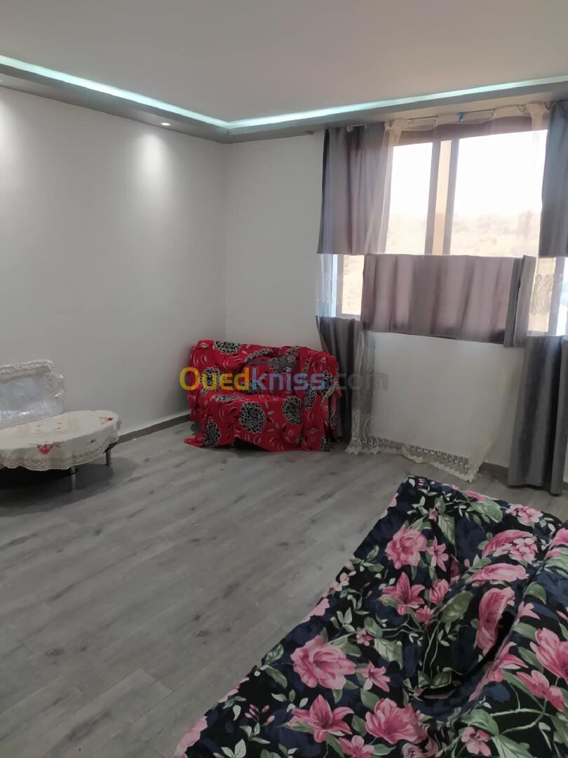 Location vacances Niveau De Villa F3 Alger Zeralda