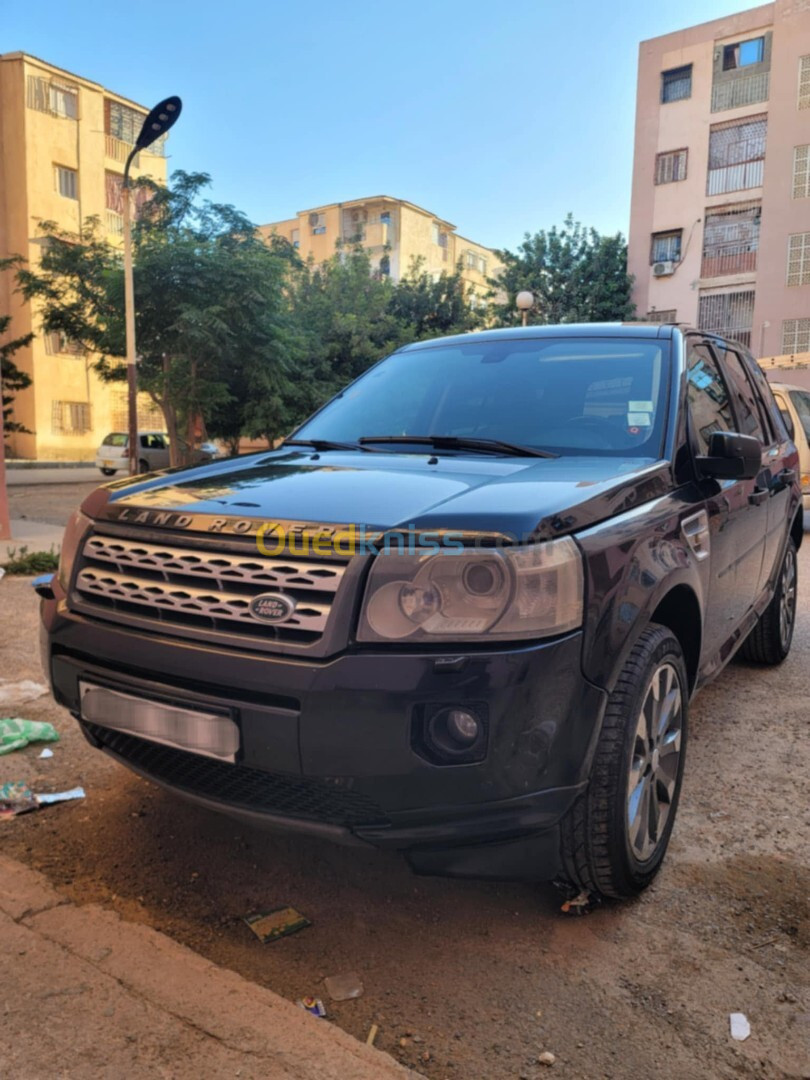 Land Rover Land Rover  2011 