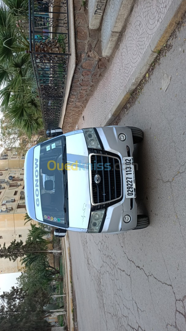 Gonow 7مقاعد 2013 Mini buss