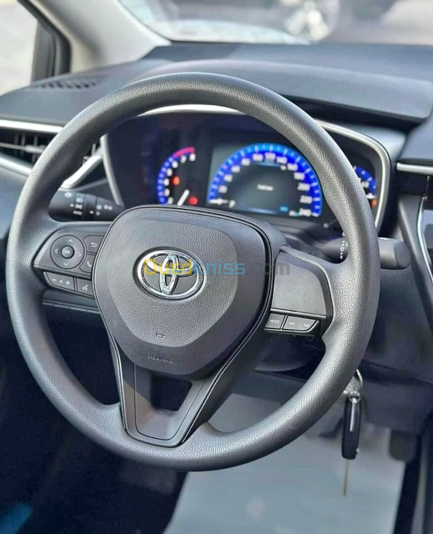 Toyota COROLLA 2024 