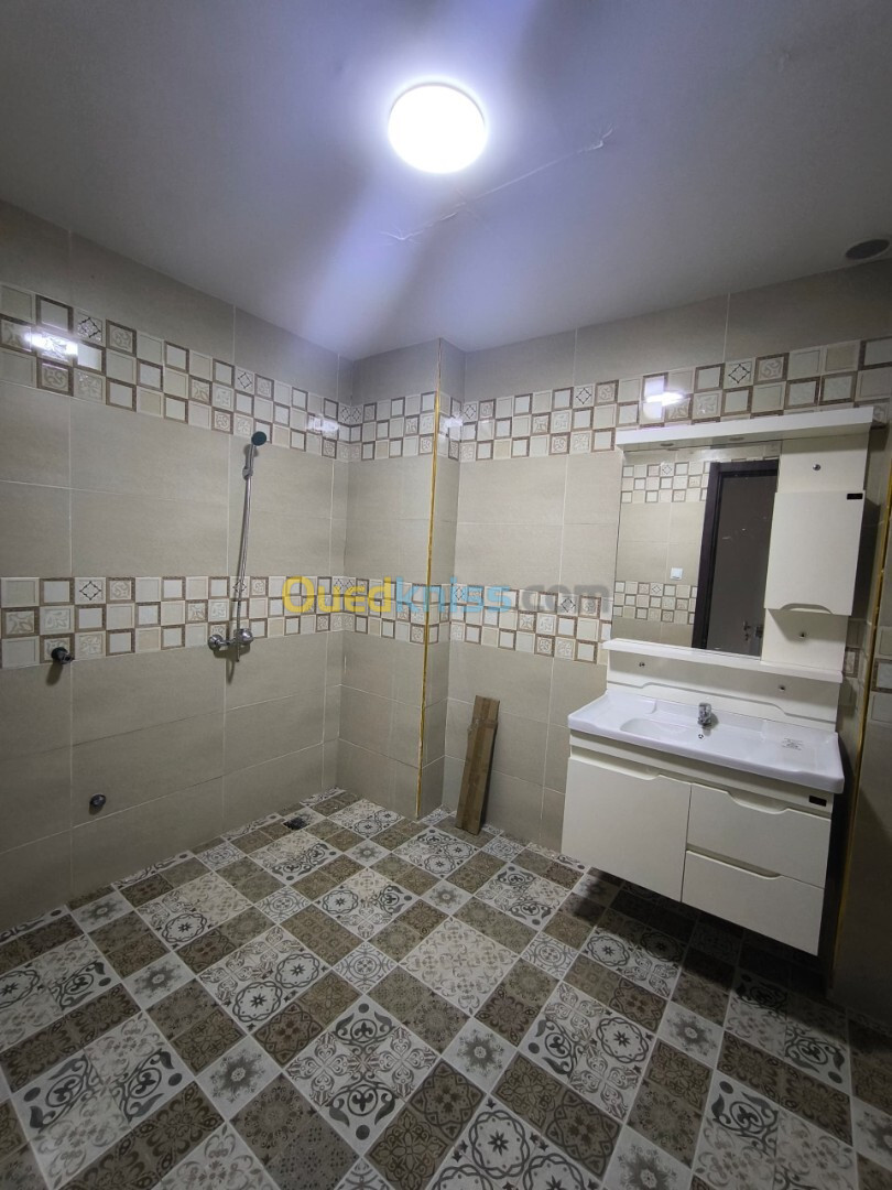 Location Appartement F4 Oran Bir el djir