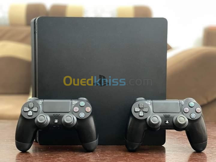 PlayStation 4 Slim 1Tb