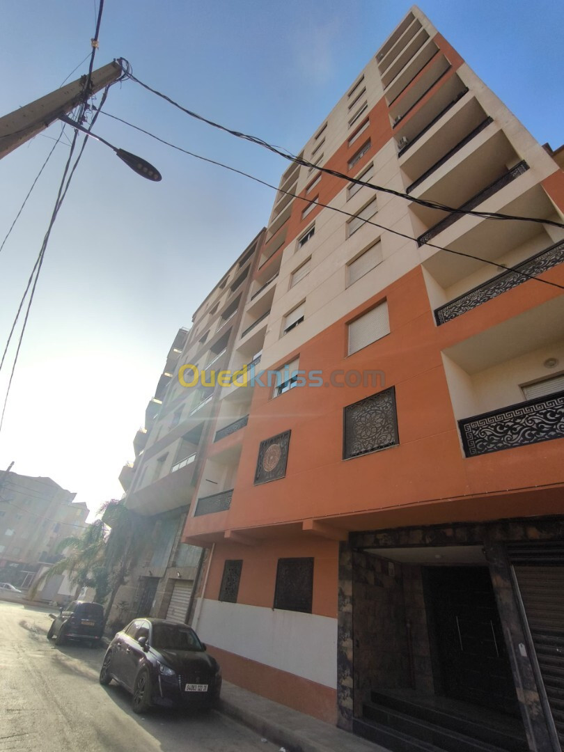 Location Appartement F4 Oran Bir el djir