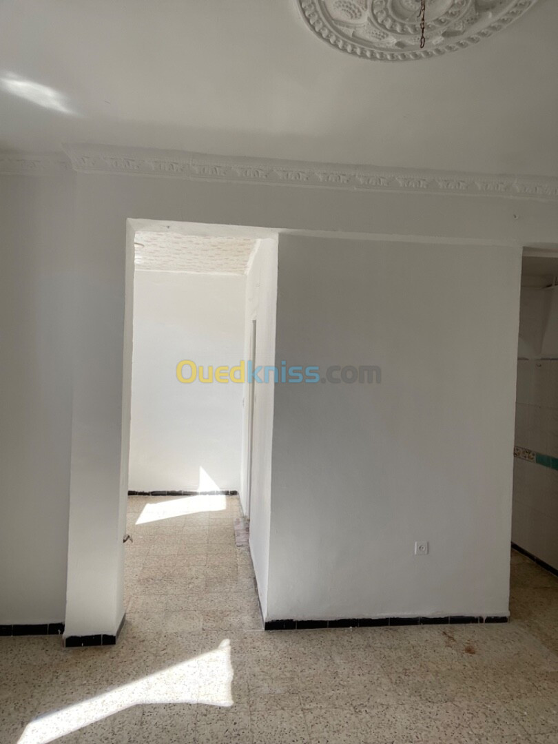 Vente Appartement F1 Tipaza Khemisti