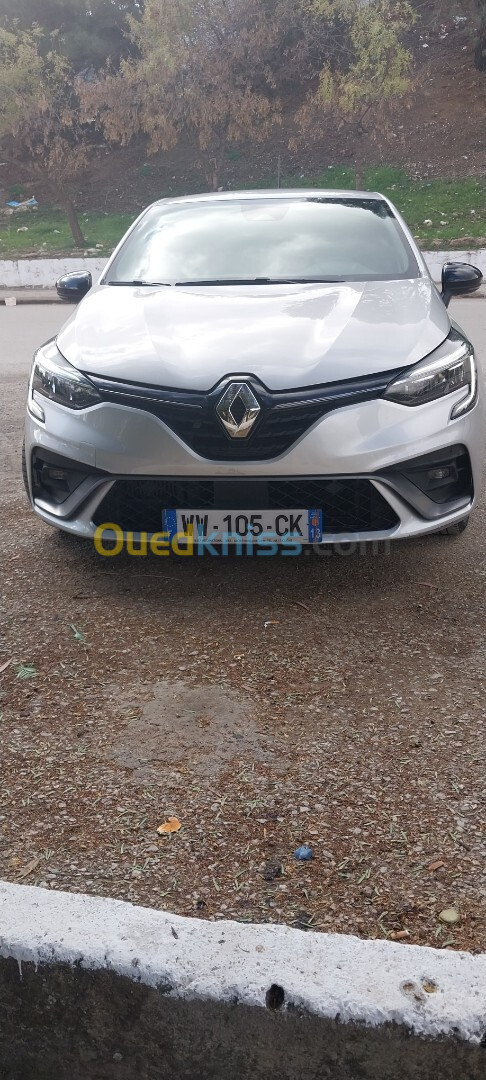 Renault Clio 2023 Rs line