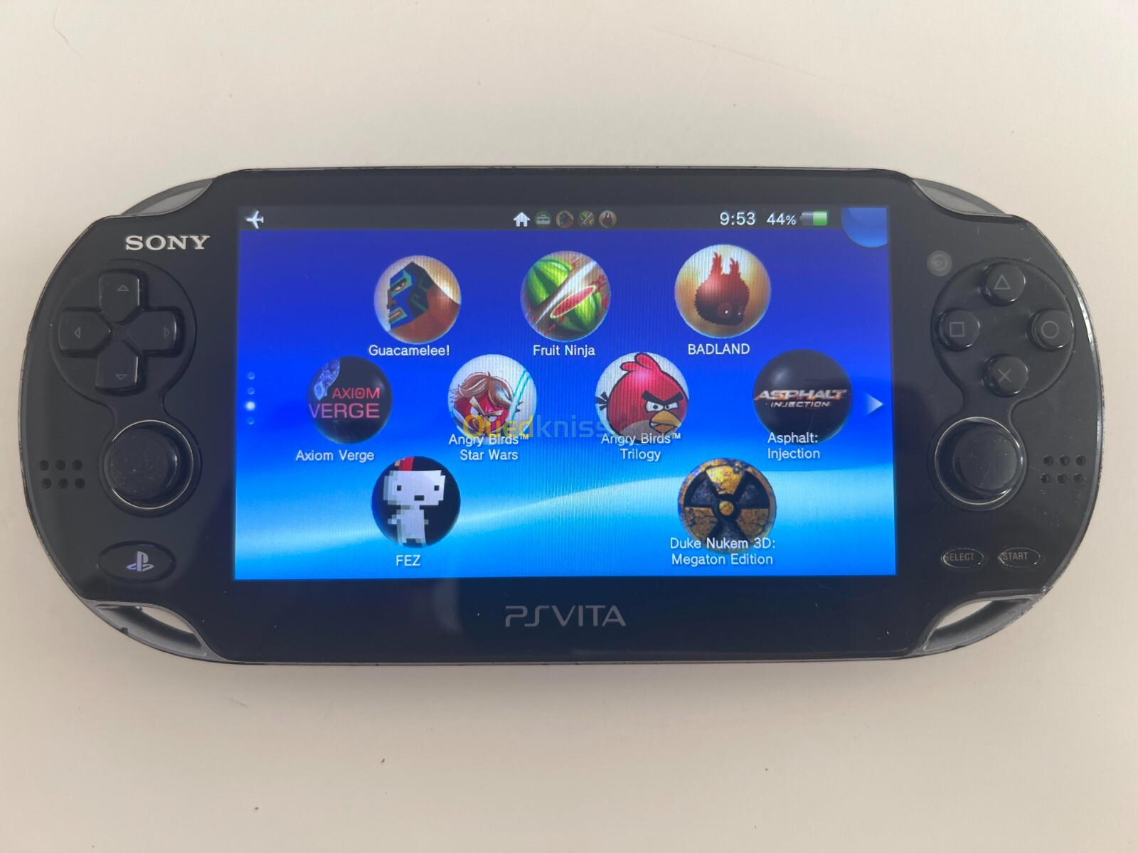 SONY PS VITA + 10 JEUX ❤❤❤